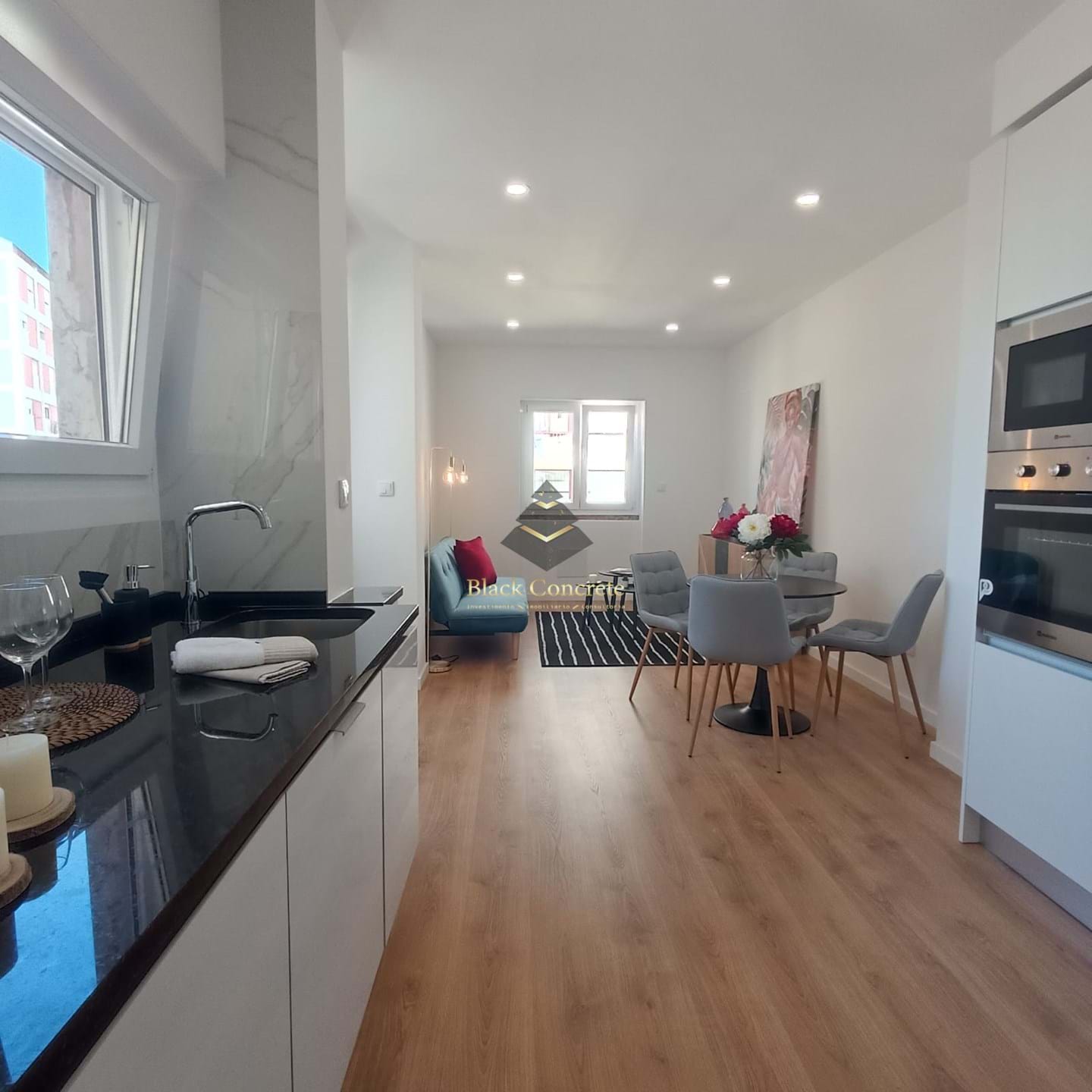 3 Bed, 2 Bath, ApartmentFor Sale, Lisboa, Lisboa, 1500-112
