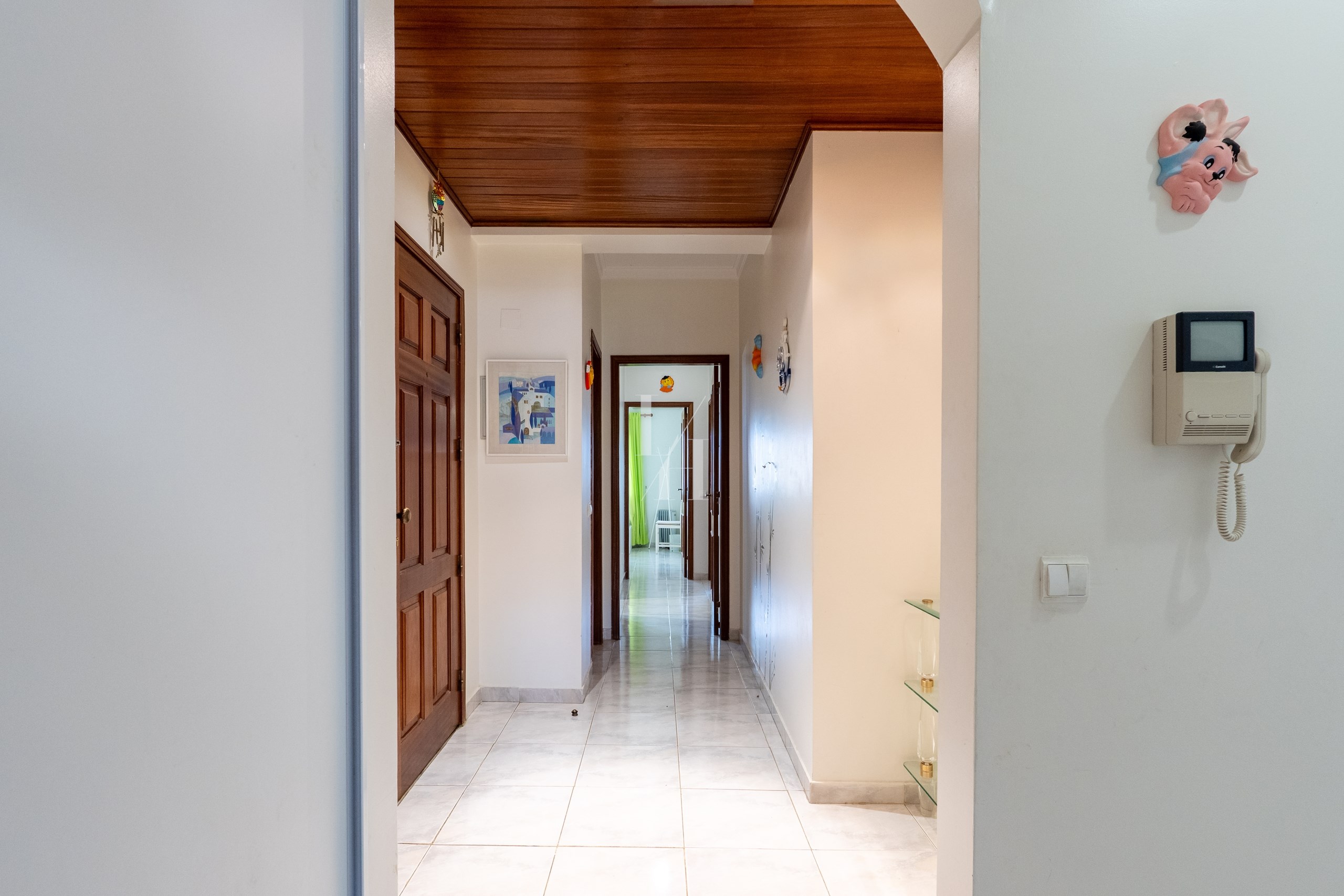 3 Bed, 2 Bath, ApartmentFor Sale, Albufeira, Faro, 8200-378