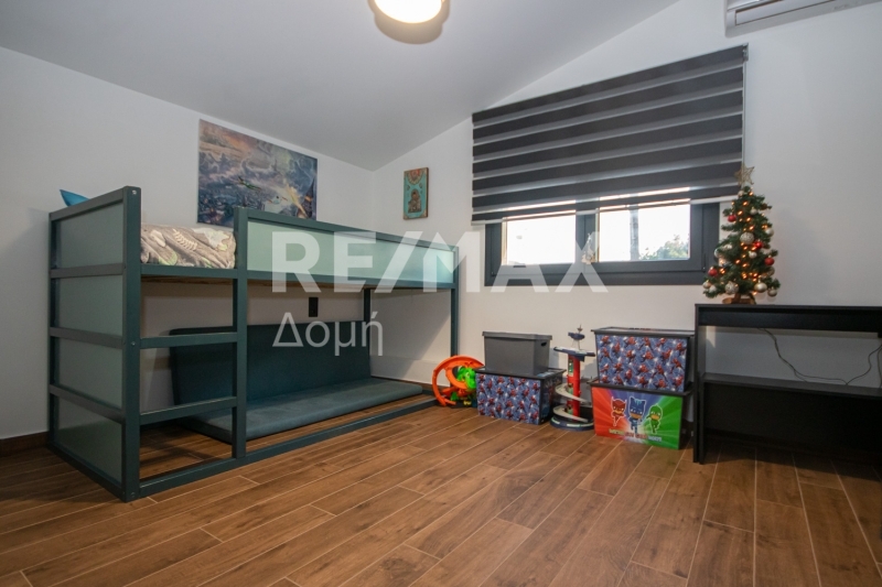 3 Bed, 2 Bath, HouseFor Sale, Center, Nea Ionia Volou, Magnesia