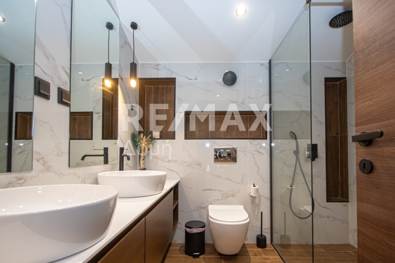 3 Bed, 2 Bath, HouseFor Sale, Center, Nea Ionia Volou, Magnesia