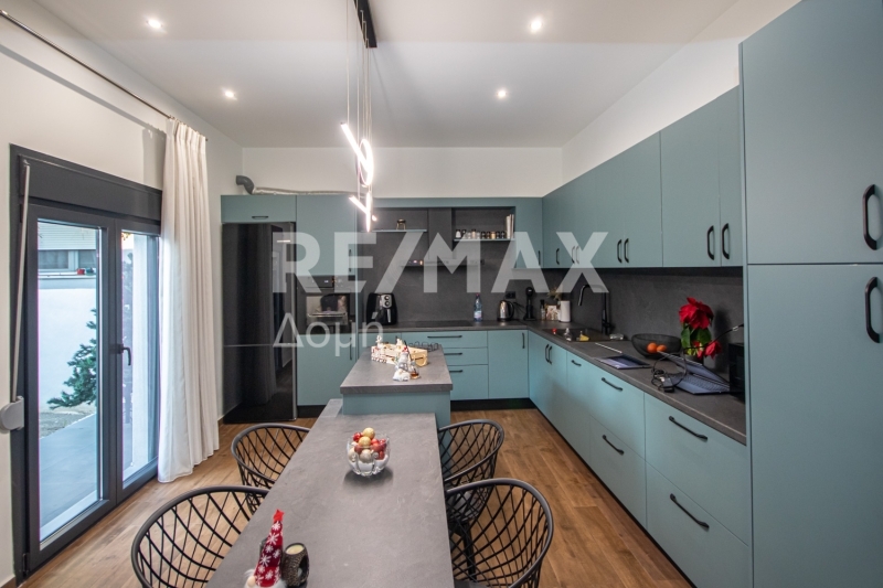 3 Bed, 2 Bath, HouseFor Sale, Center, Nea Ionia Volou, Magnesia