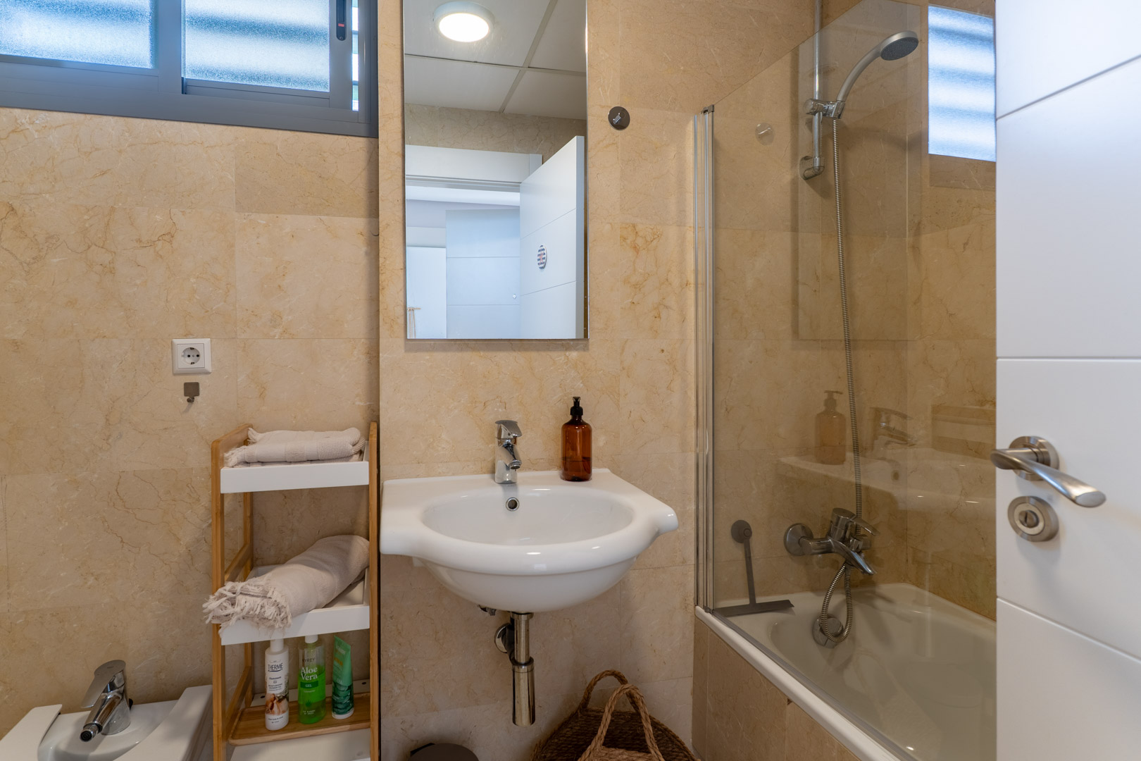 1 Bed, 1 Bath, ApartmentFor Sale, Vergel, Alicante