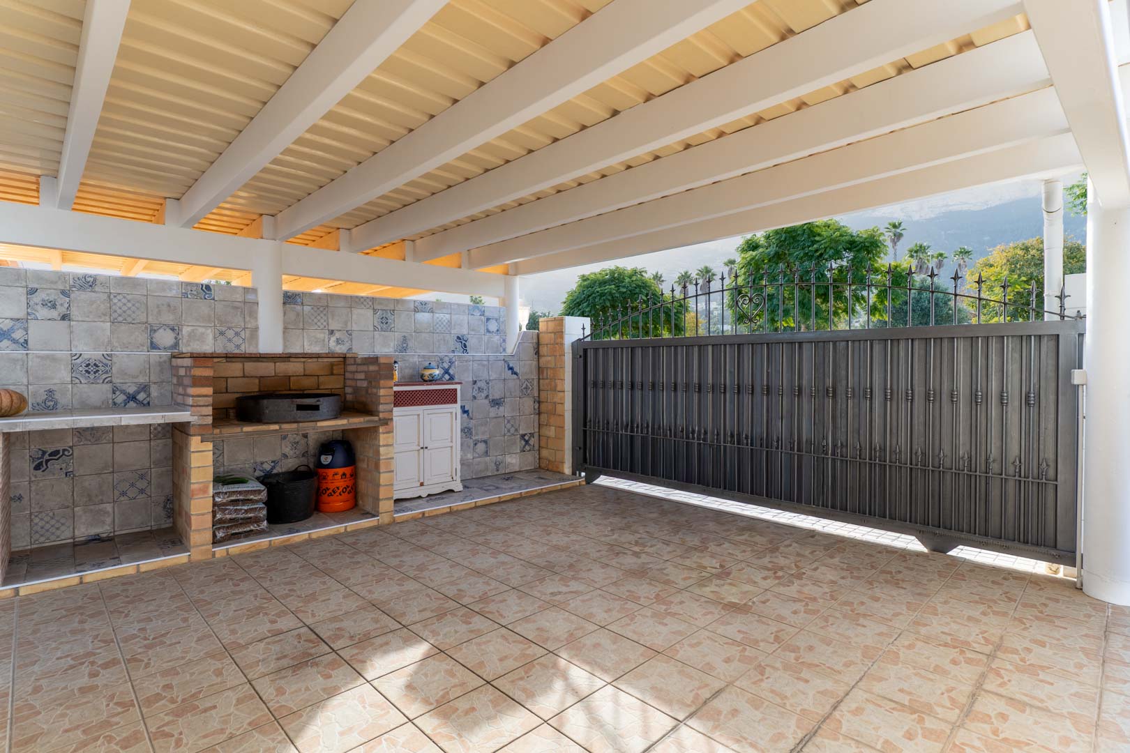 3 Bed, 2 Bath, HouseFor Sale, Denia, Alicante