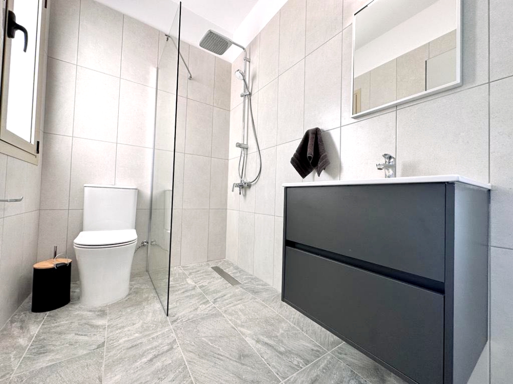 3 Bed, 2 Bath, HouseFor Sale, Paphos, Paphos