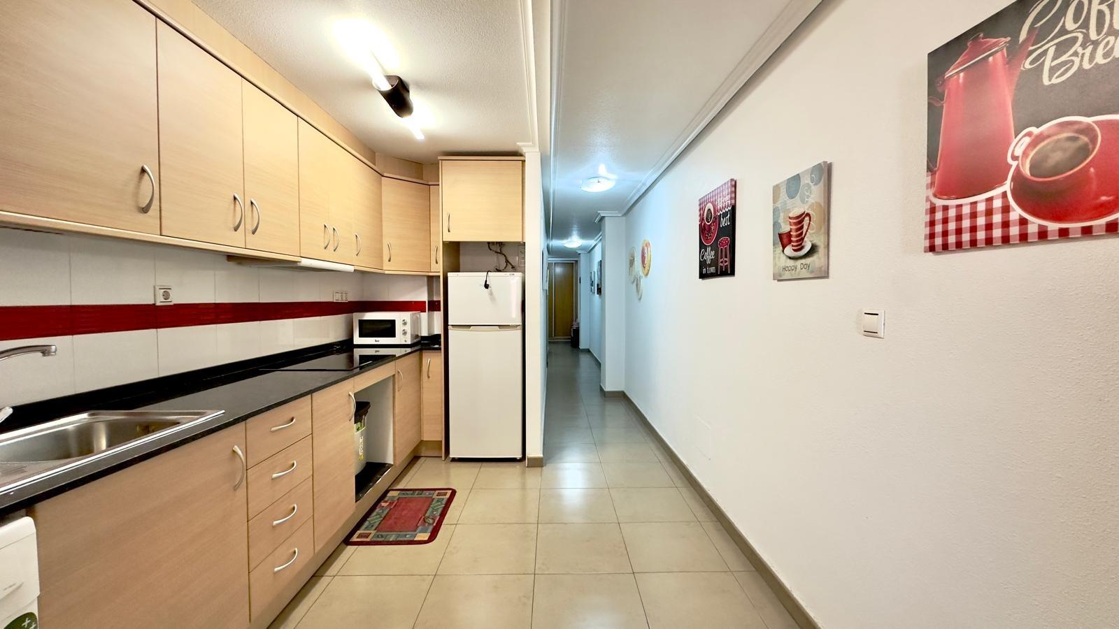 2 Bed, 1 Bath, ApartmentFor Sale, Torrevieja, Alicante