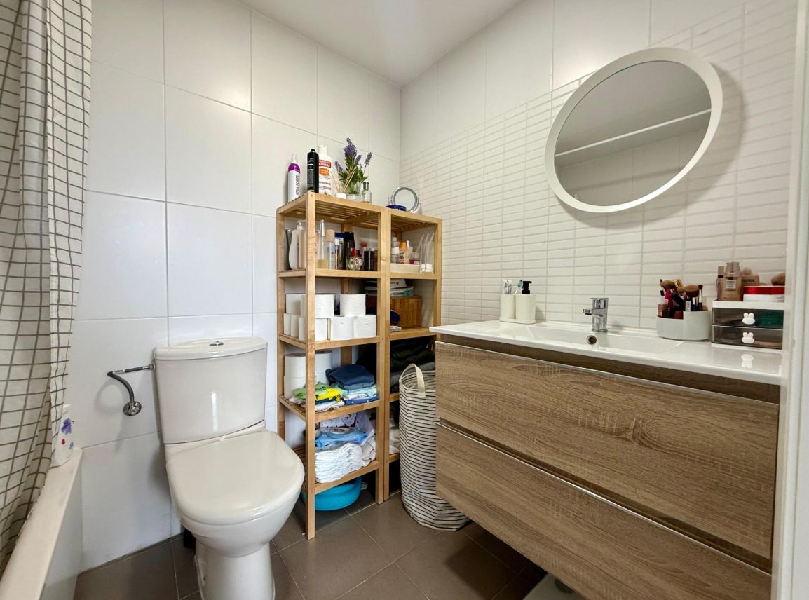 3 Bed, 2 Bath, ApartmentFor Sale, Villajoyosa, Alicante