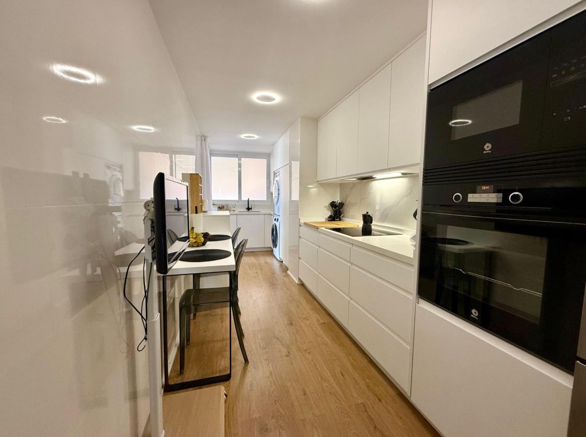 3 Bed, 2 Bath, ApartmentFor Sale, Villajoyosa, Alicante