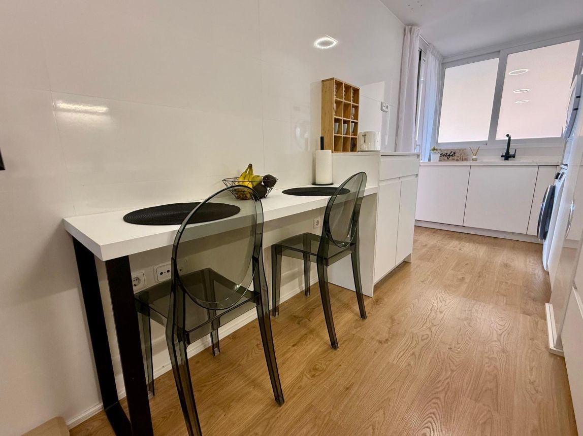 3 Bed, 2 Bath, ApartmentFor Sale, Villajoyosa, Alicante