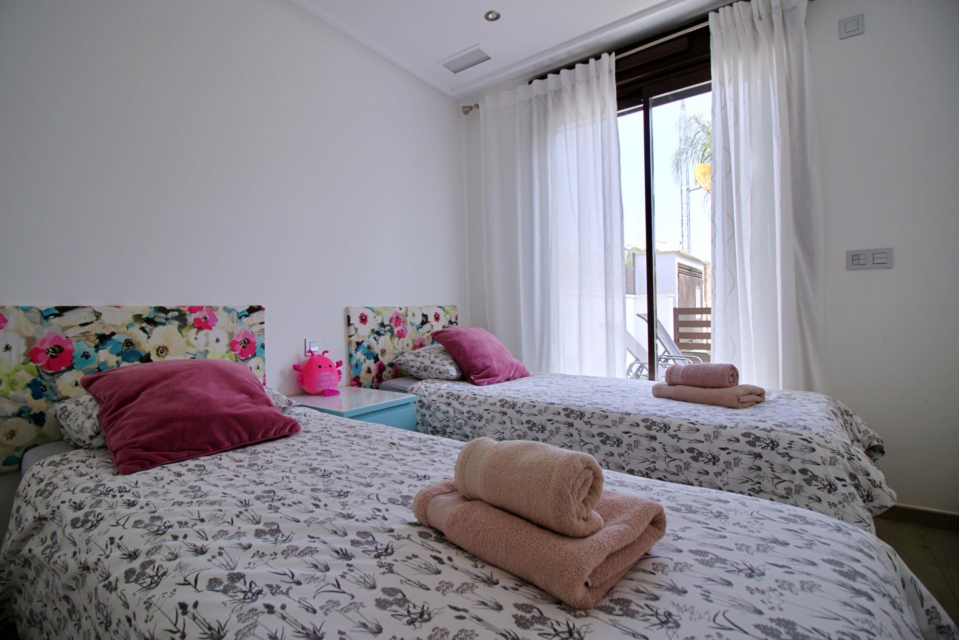 3 Bed, 2 Bath, ApartmentFor Sale, Pilar De La Horadada, Alicante