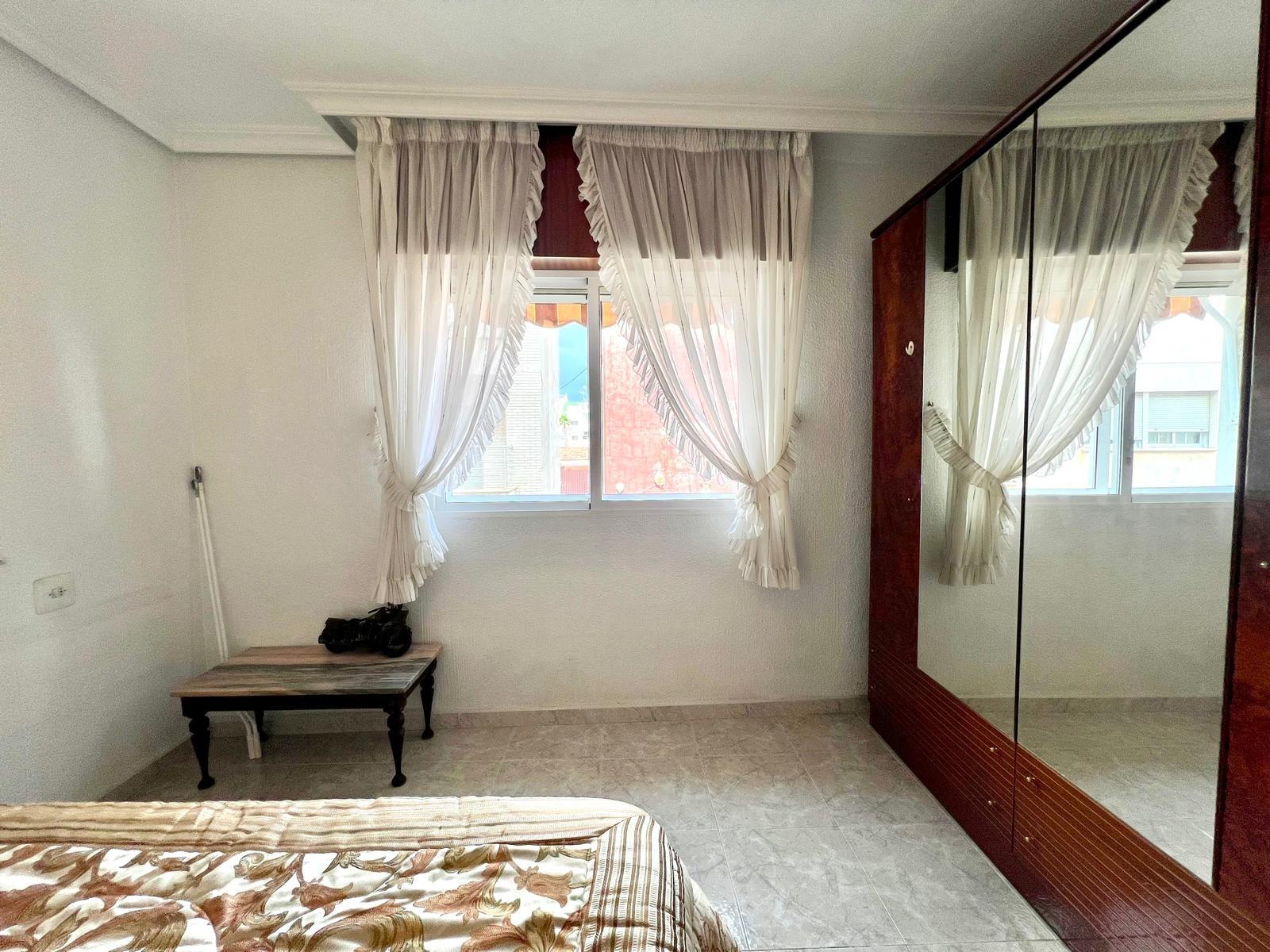 3 Bed, 1 Bath, ApartmentFor Sale, Torrevieja, Alicante