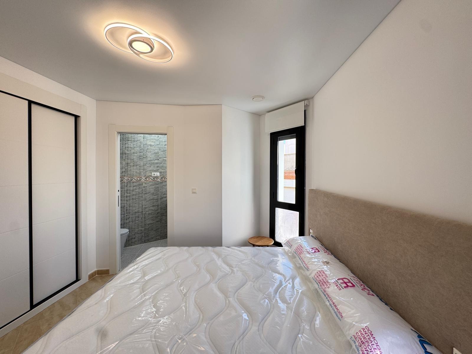 3 Bed, 2 Bath, ApartmentFor Sale, Torrevieja, Alicante