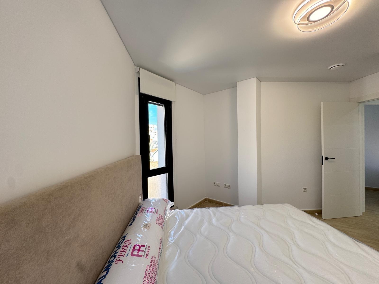 3 Bed, 2 Bath, ApartmentFor Sale, Torrevieja, Alicante