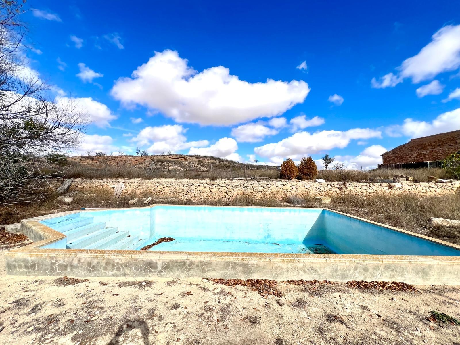 4 Bed, 1 Bath, HouseFor Sale, Pinoso, Alicante