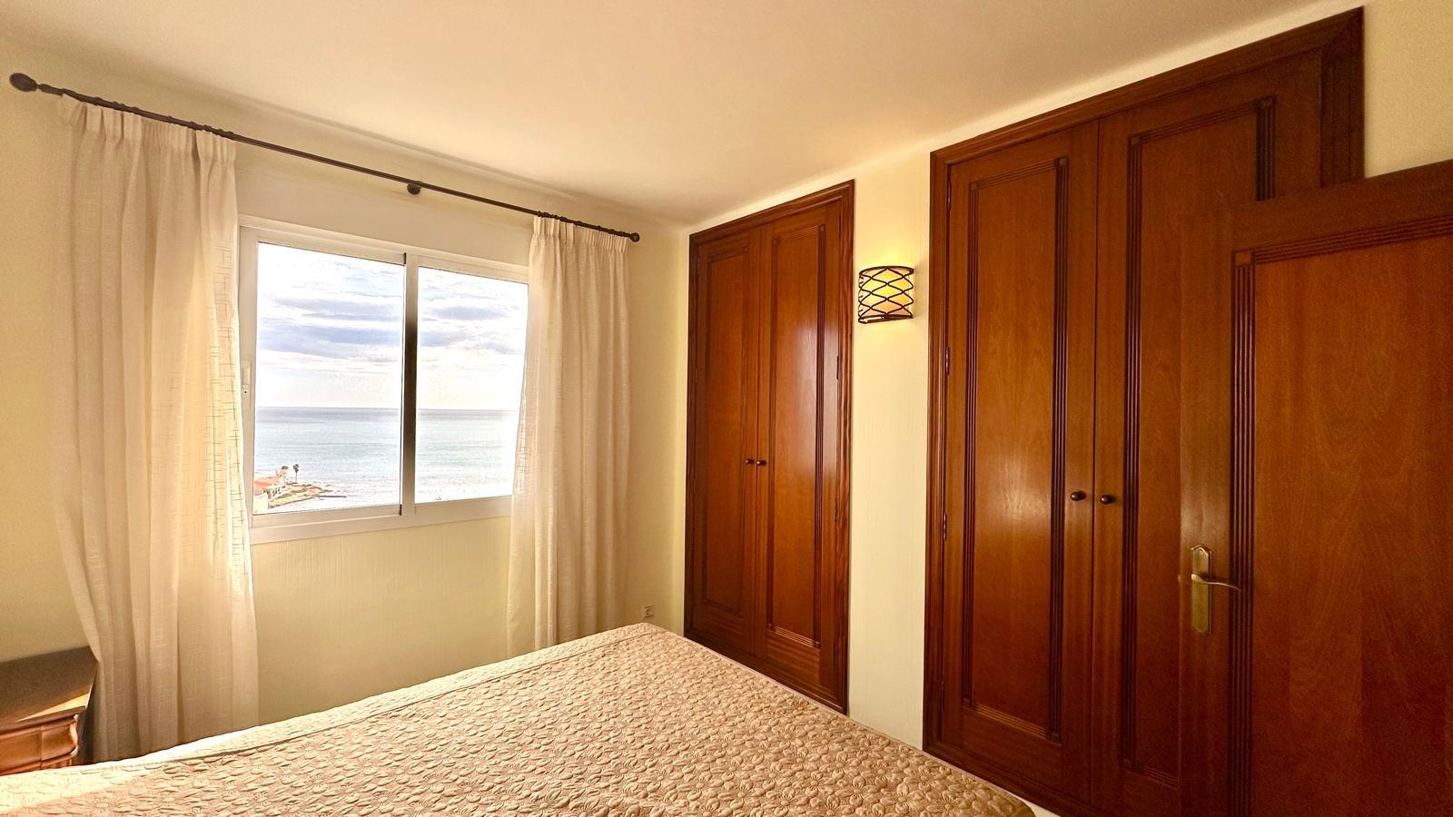 3 Bed, 2 Bath, ApartmentFor Sale, Torrevieja, Alicante