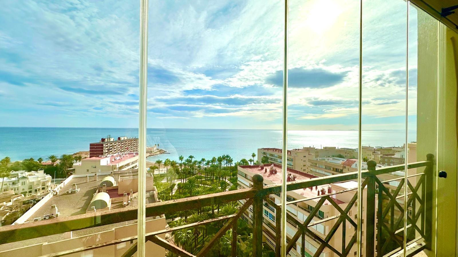 3 Bed, 2 Bath, ApartmentFor Sale, Torrevieja, Alicante