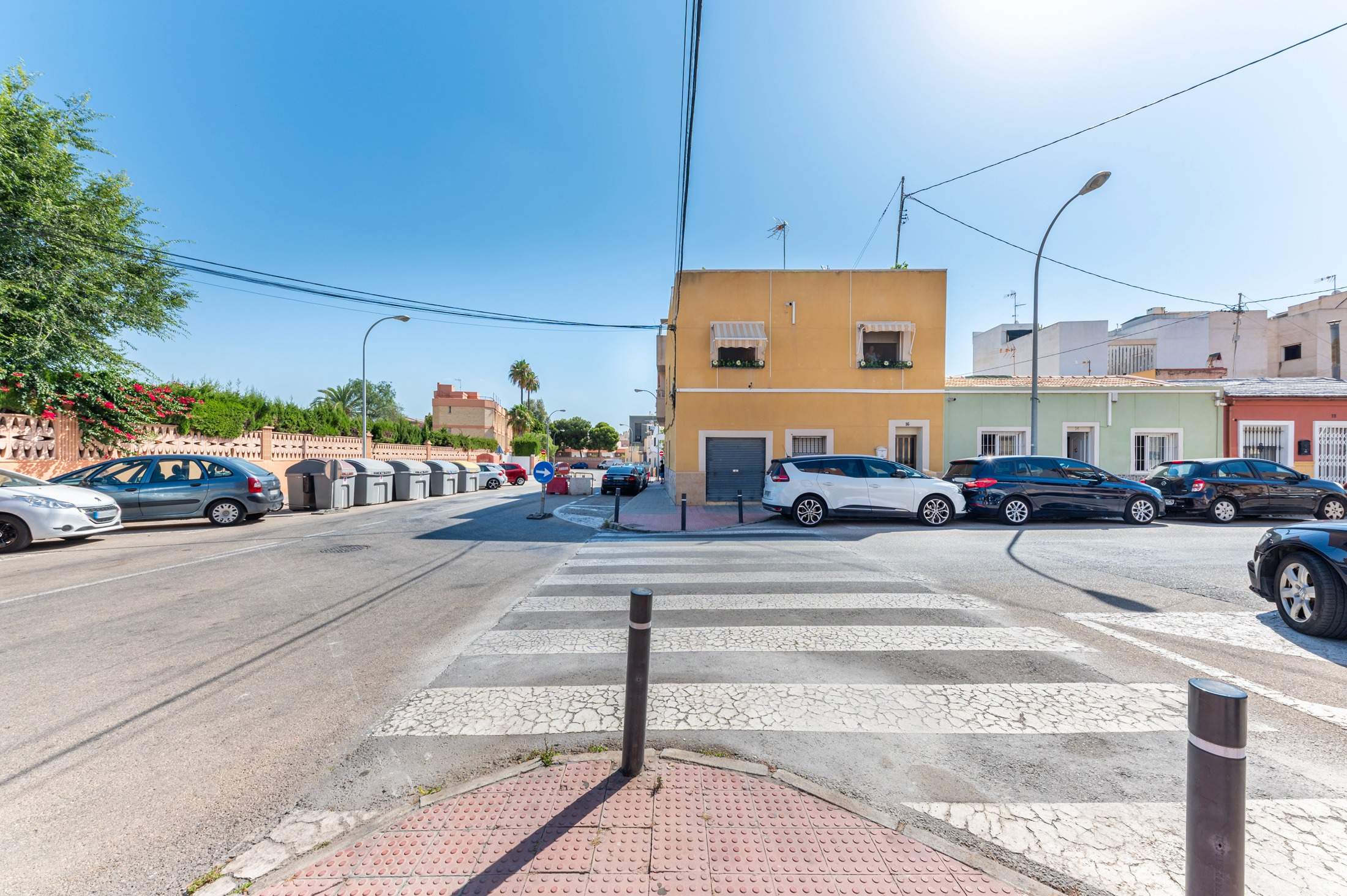 3 Bed, 1 Bath, HouseFor Sale, Alicante, Alicante