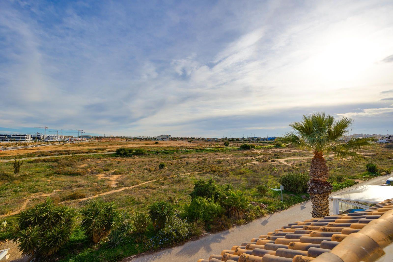 3 Bed, 1 Bath, HouseFor Sale, Torrevieja, Alicante