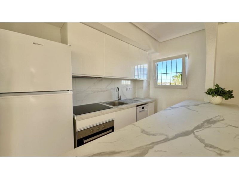 2 Bed, 2 Bath, ApartmentFor Sale, Torrevieja, Alicante