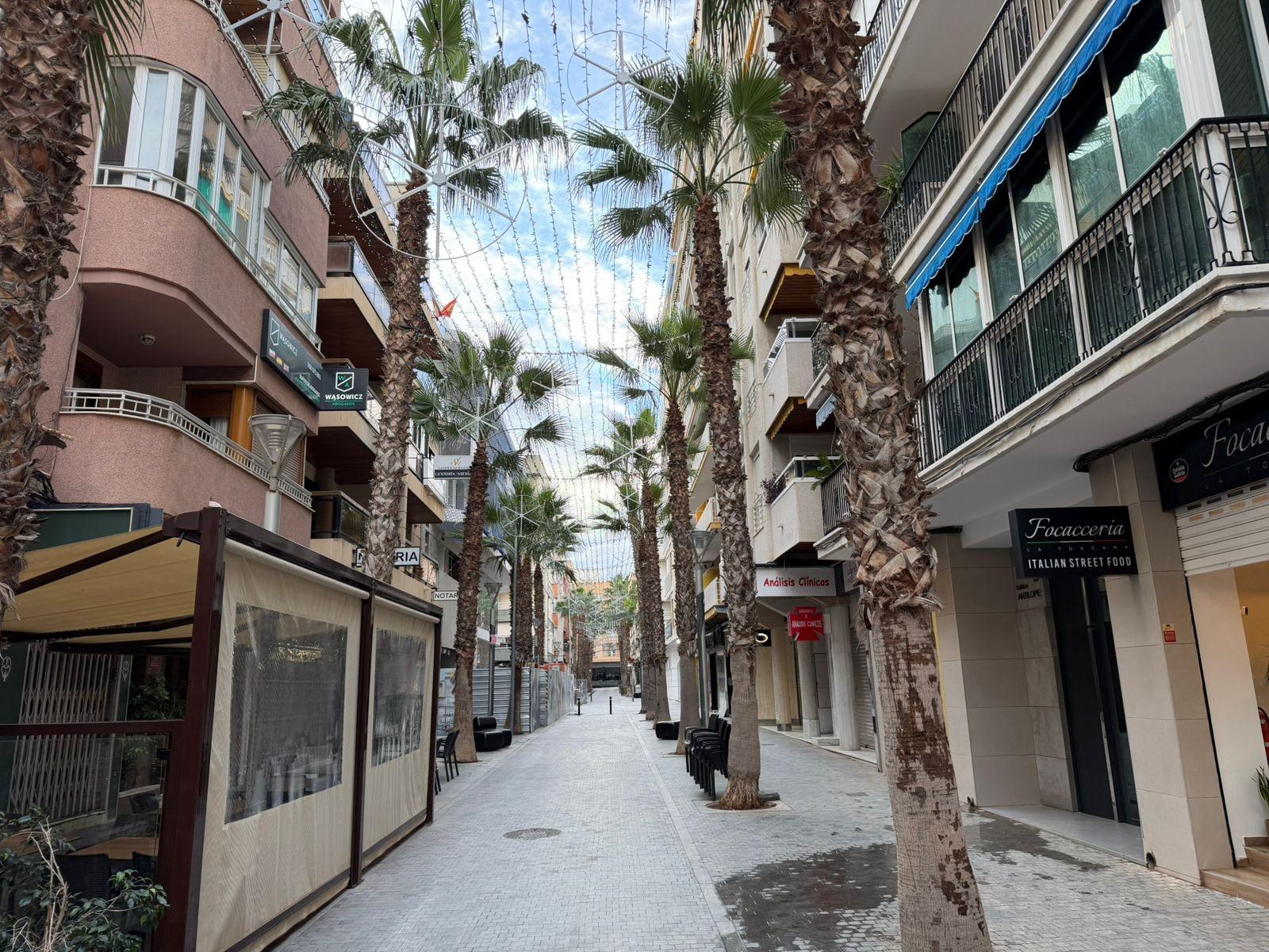 3 Bed, 2 Bath, ApartmentFor Sale, Torrevieja, Alicante