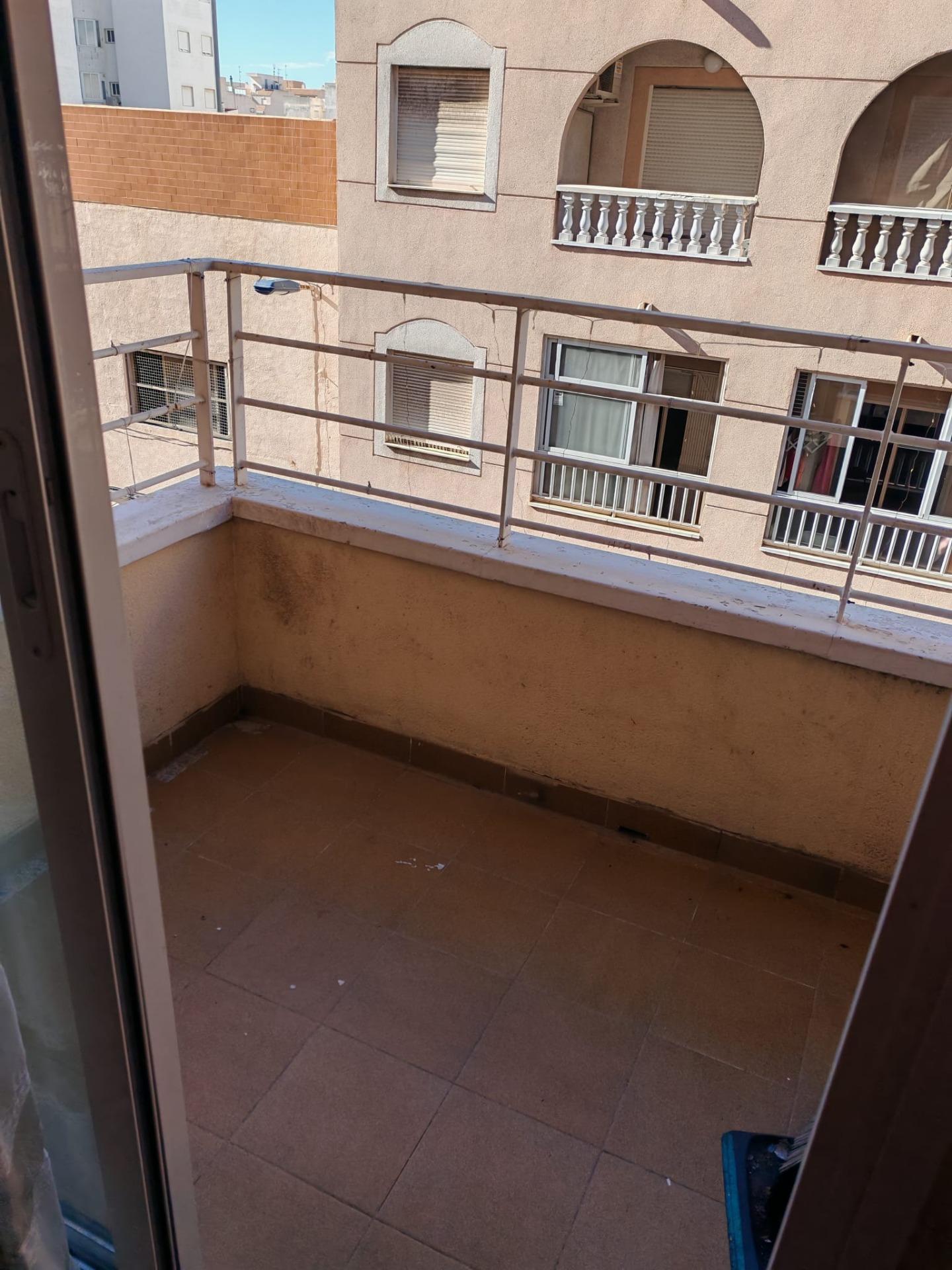2 Bed, 2 Bath, ApartmentFor Sale, Torrevieja, Alicante