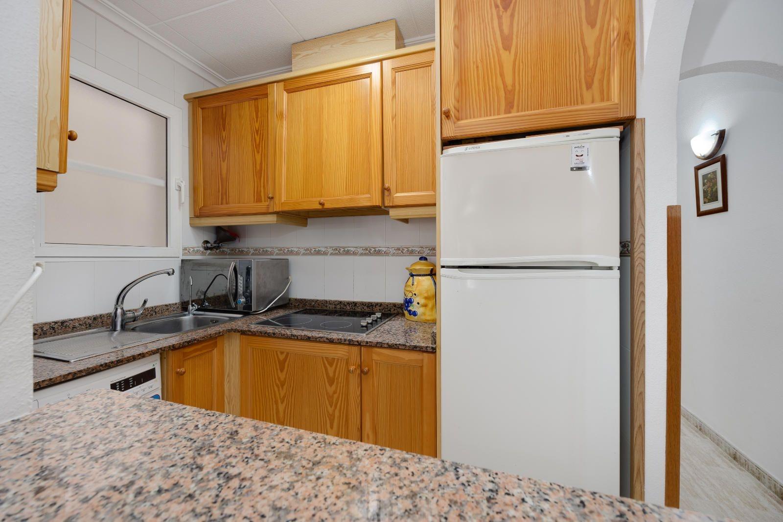 3 Bed, 1 Bath, ApartmentFor Sale, Torrevieja, Alicante