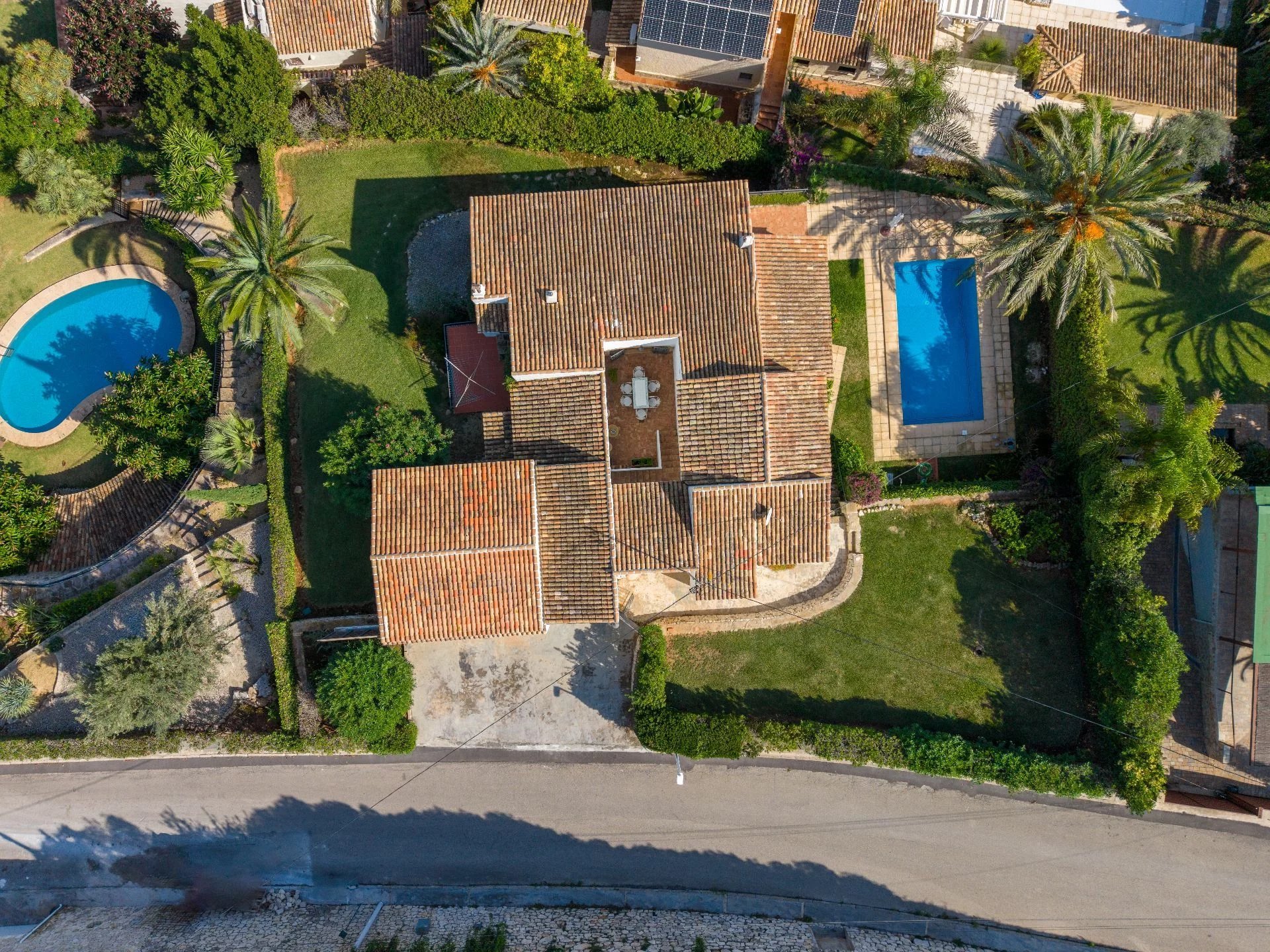 4 Bed, 2 Bath, HouseFor Sale, Javea, Alicante