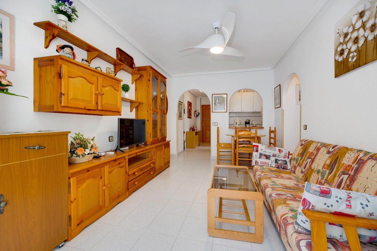 2 Bed, 1 Bath, ApartmentFor Sale, Torrevieja, Alicante