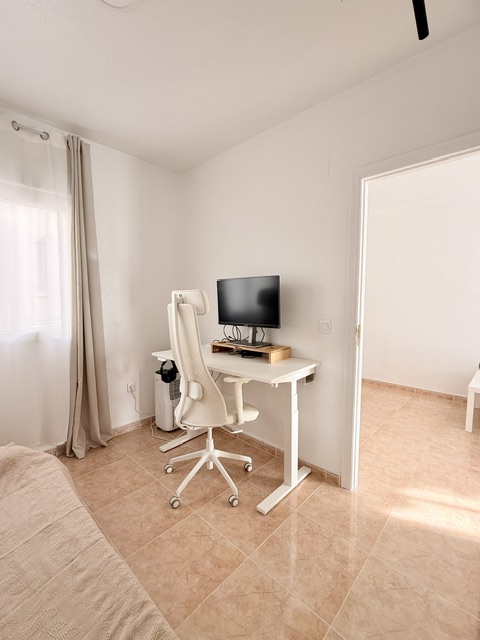 2 Bed, 1 Bath, ApartmentFor Sale, Torrevieja, Alicante