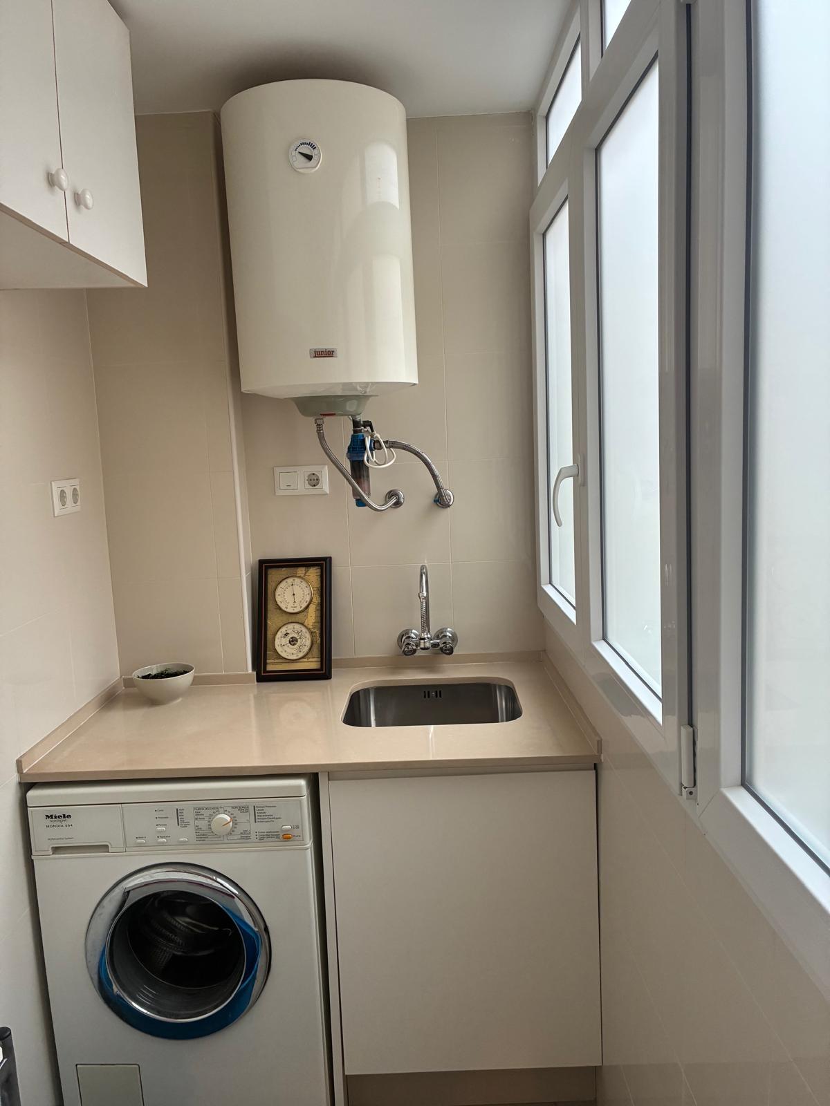 2 Bed, 2 Bath, ApartmentFor Sale, Torrevieja, Alicante