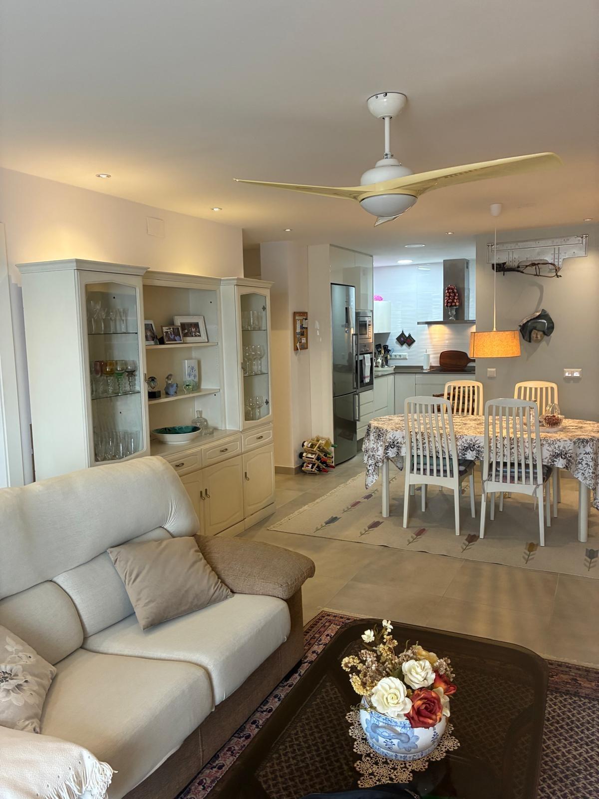 2 Bed, 2 Bath, ApartmentFor Sale, Torrevieja, Alicante