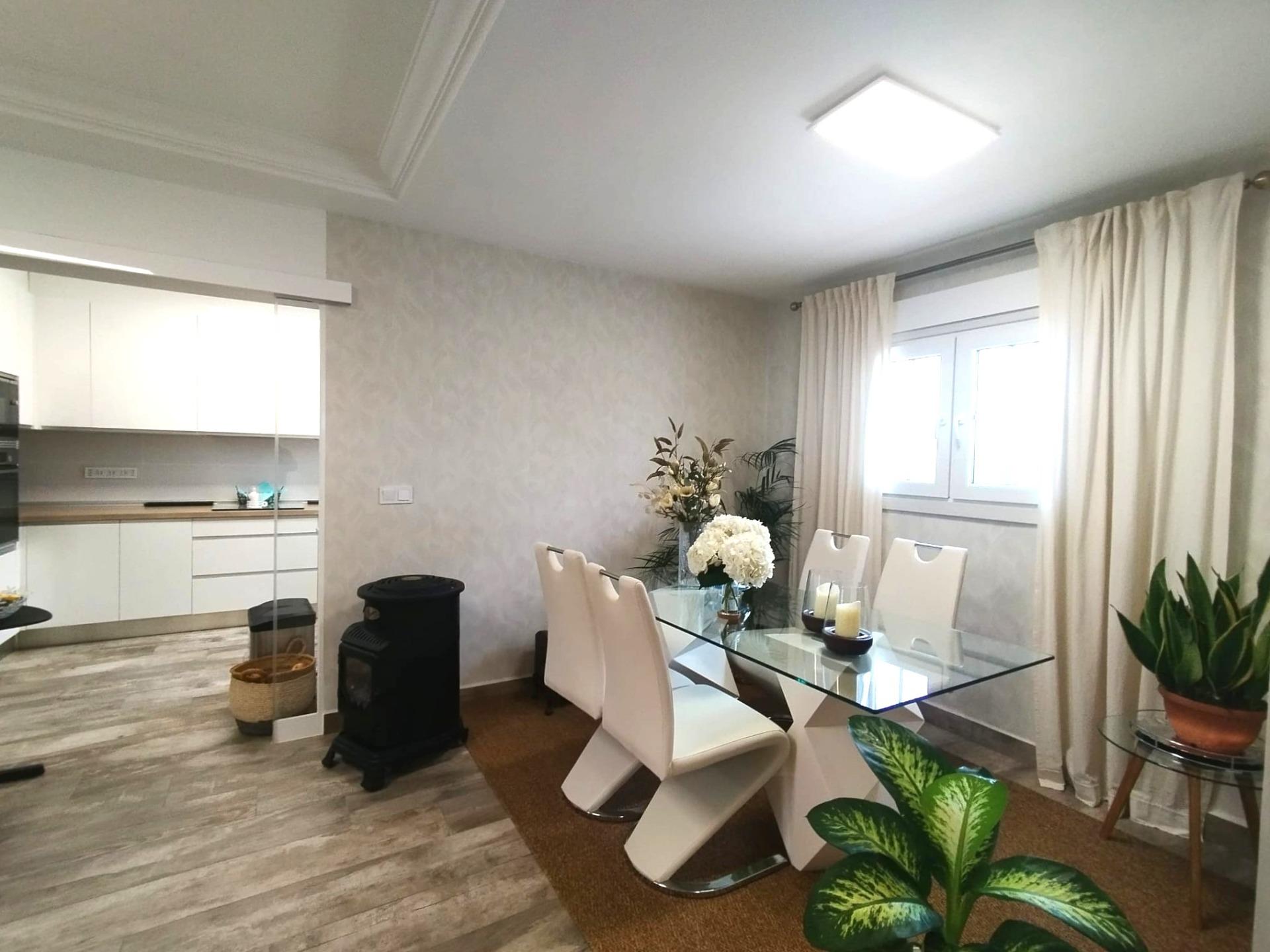 4 Bed, 3 Bath, HouseFor Sale, San Miguel de Salinas, Alicante