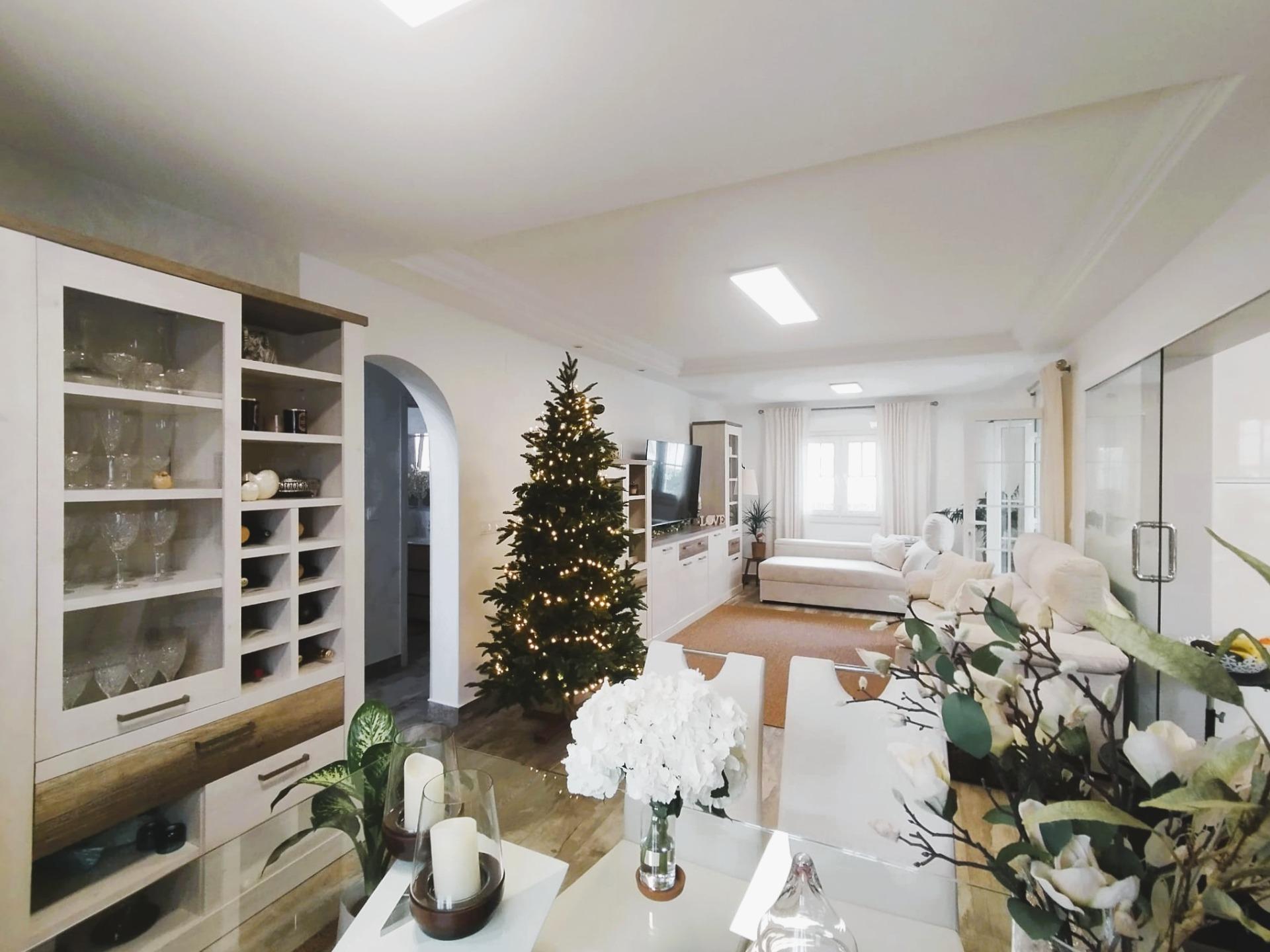 4 Bed, 3 Bath, HouseFor Sale, San Miguel de Salinas, Alicante