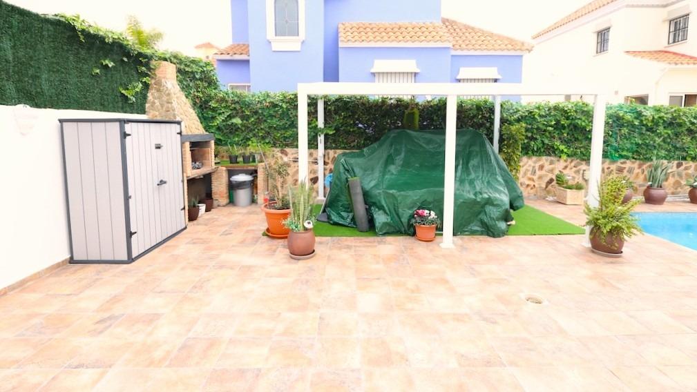 4 Bed, 3 Bath, HouseFor Sale, San Miguel de Salinas, Alicante
