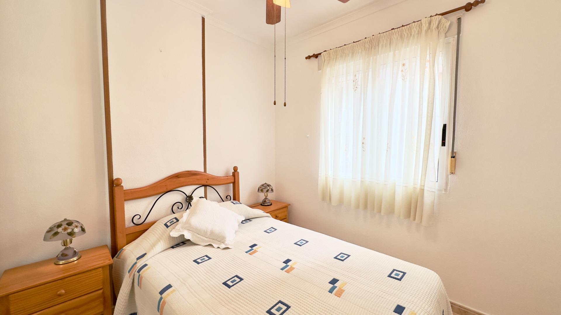 2 Bed, 1 Bath, ApartmentFor Sale, Torrevieja, Alicante