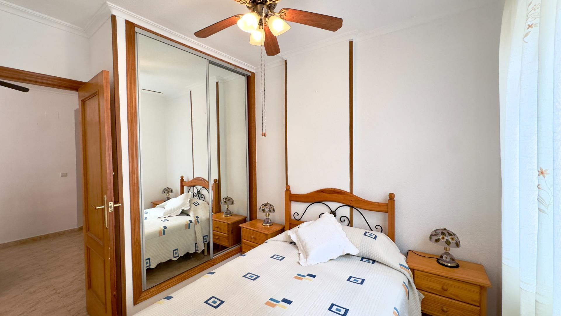 2 Bed, 1 Bath, ApartmentFor Sale, Torrevieja, Alicante