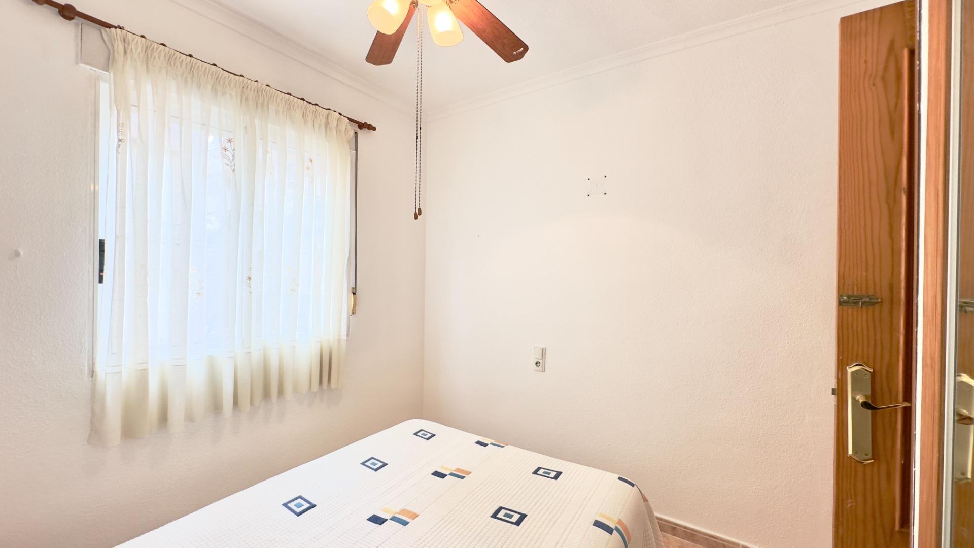 2 Bed, 1 Bath, ApartmentFor Sale, Torrevieja, Alicante