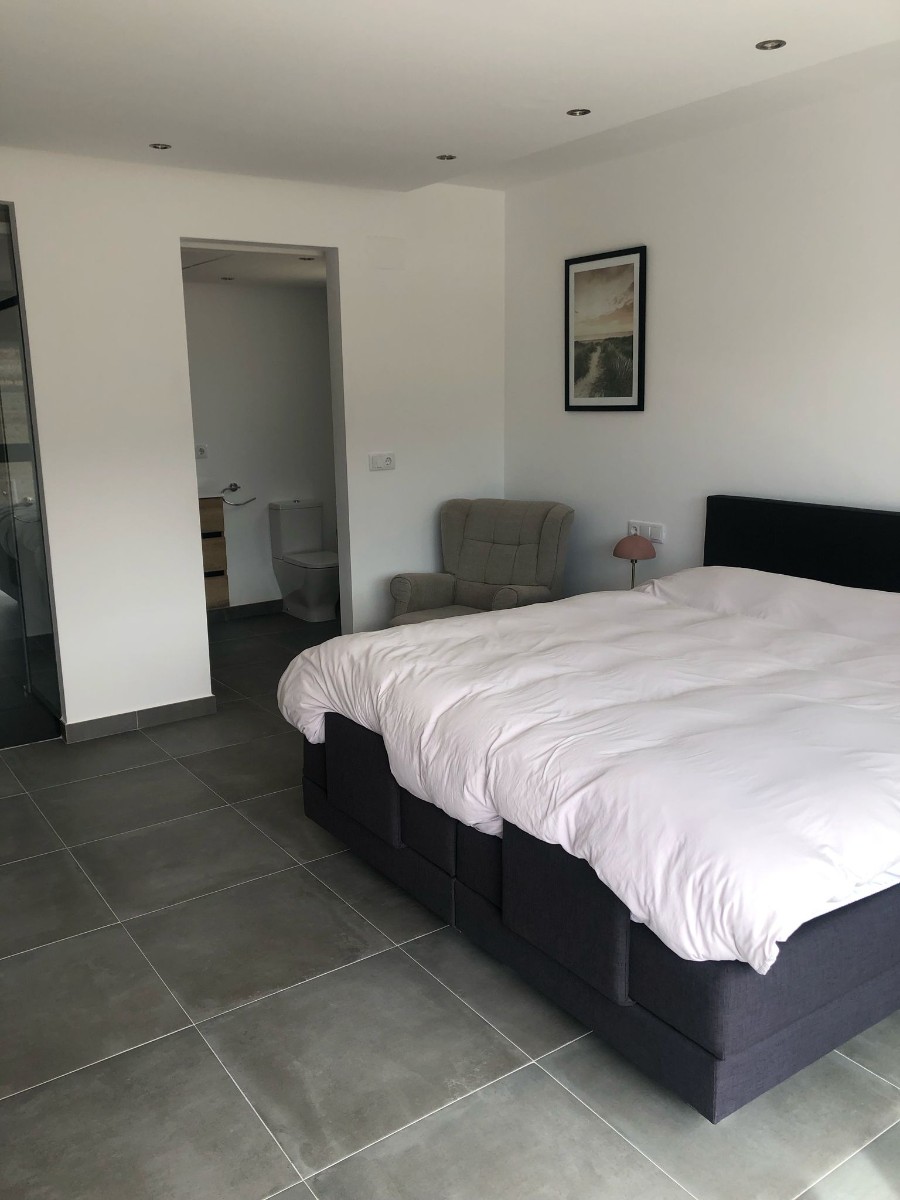 5 Bed, 3 Bath, HouseFor Sale, Pinoso, Alicante