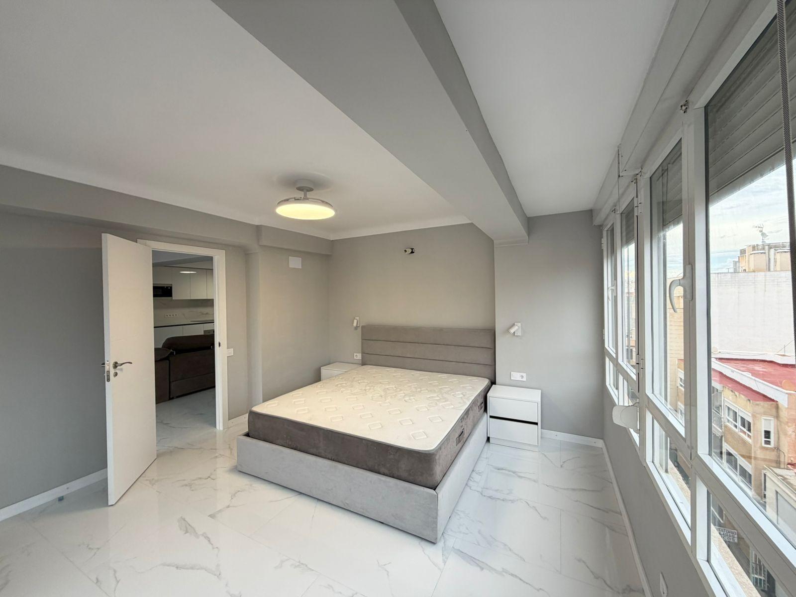 3 Bed, 2 Bath, ApartmentFor Sale, Torrevieja, Alicante