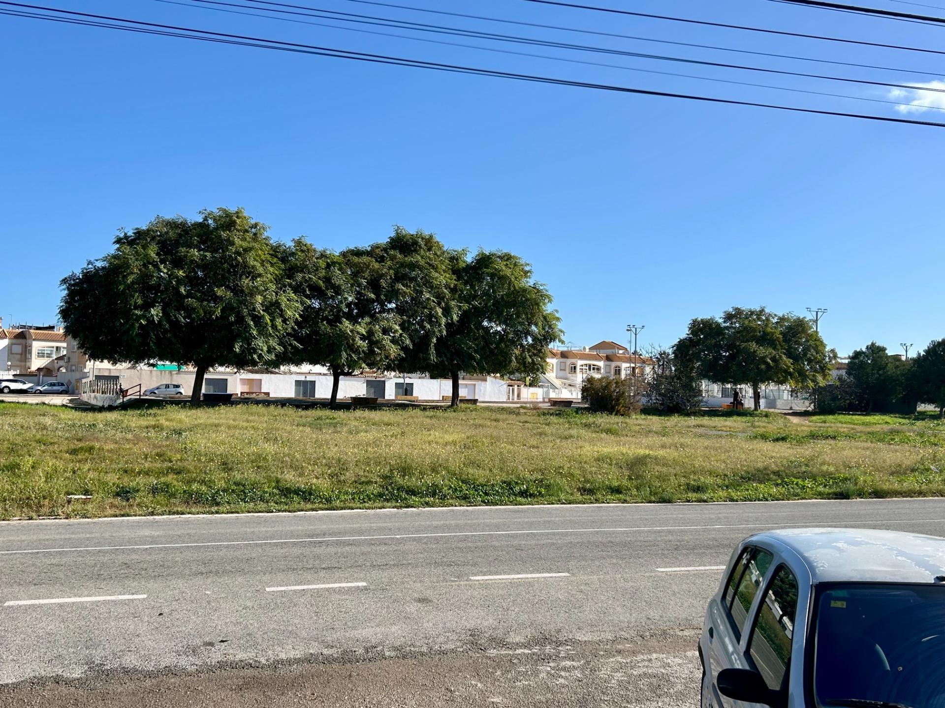 2 Bed, 1 Bath, HouseFor Sale, Torrevieja, Alicante