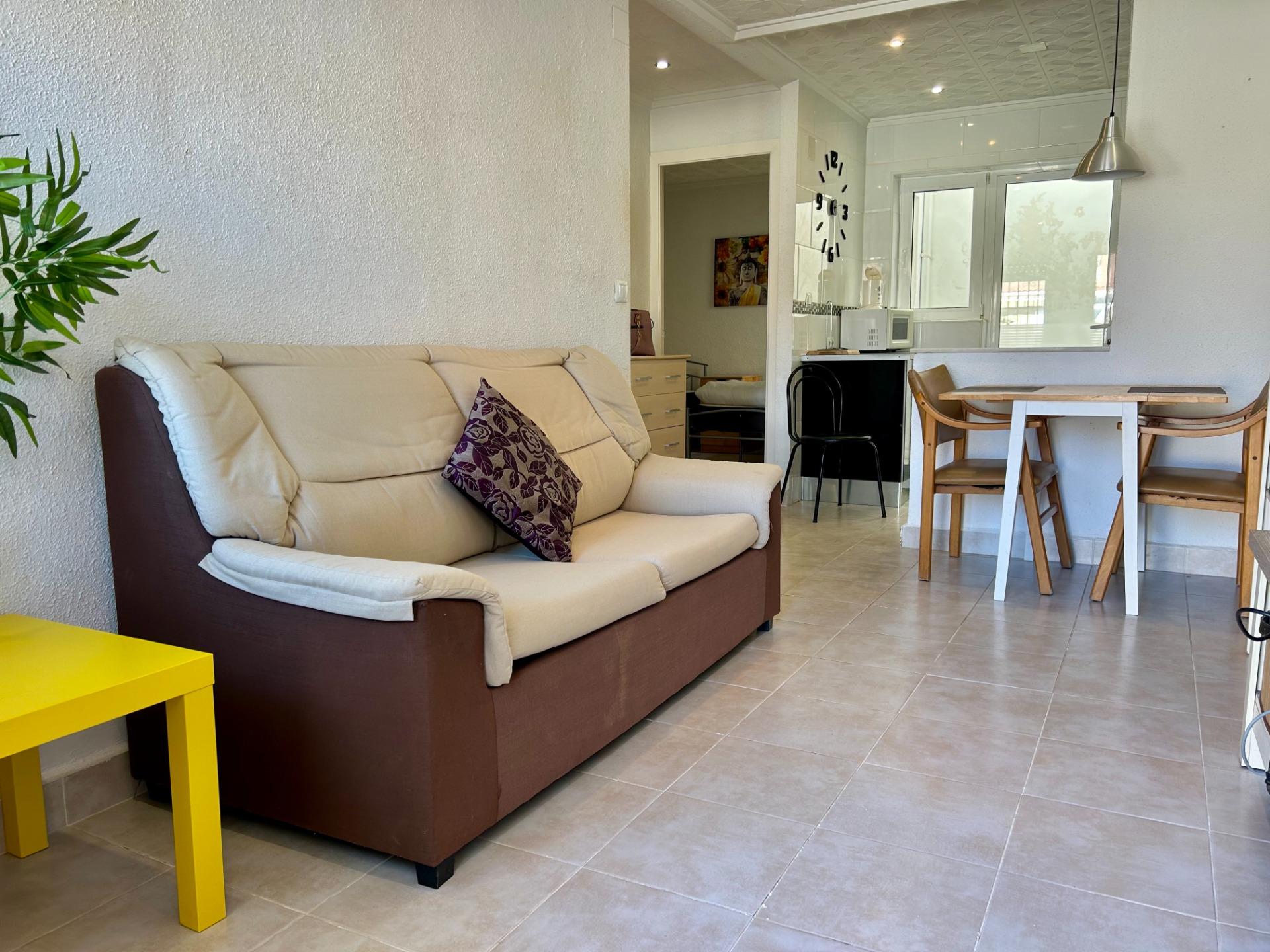 2 Bed, 1 Bath, HouseFor Sale, Torrevieja, Alicante