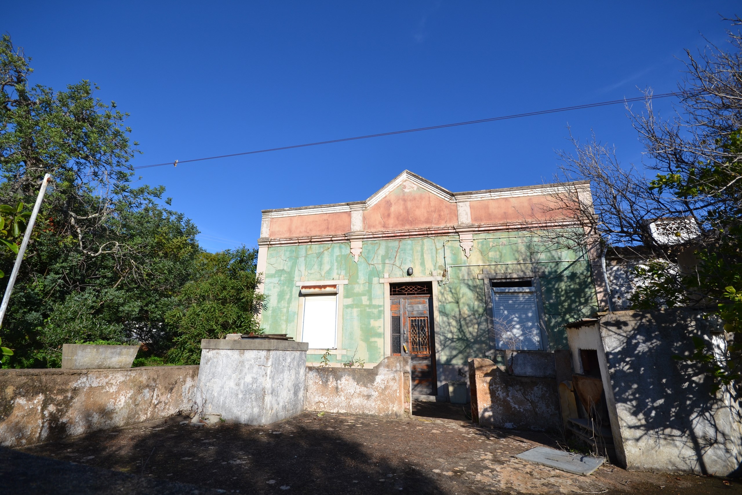 3 Bed, 1 Bath, HouseFor Sale, Loulé, Faro, 8100-289