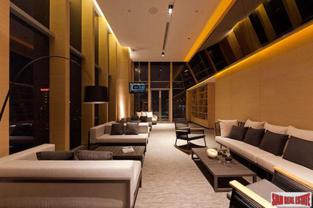 2 Bed, 2 Bath, ApartmentFor Sale, Si Lom, Bangkok