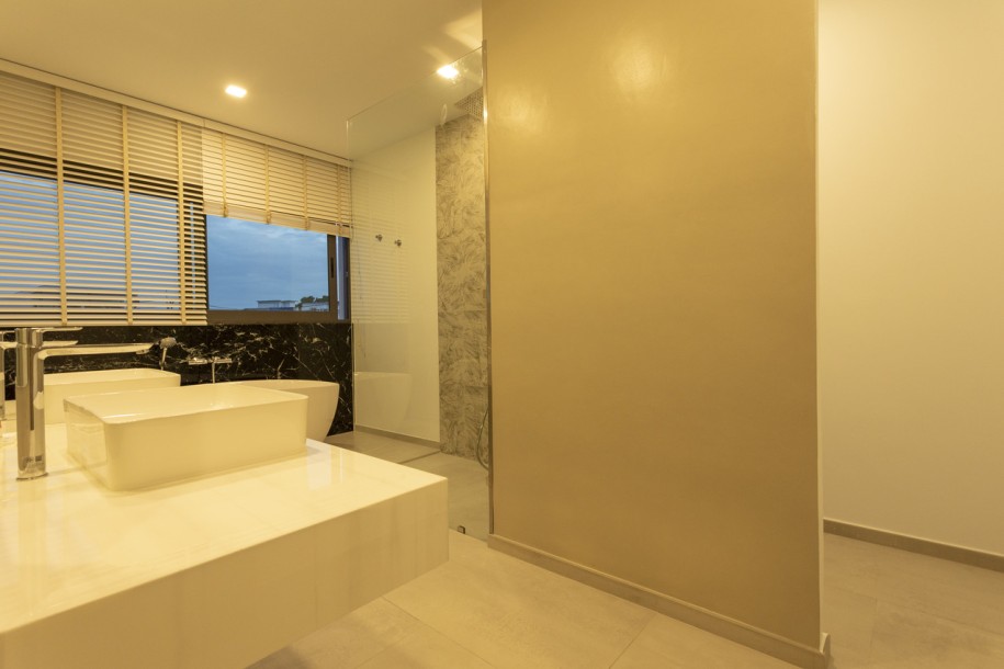 3 Bed, 4 Bath, HouseFor Sale, Rawai, Phuket