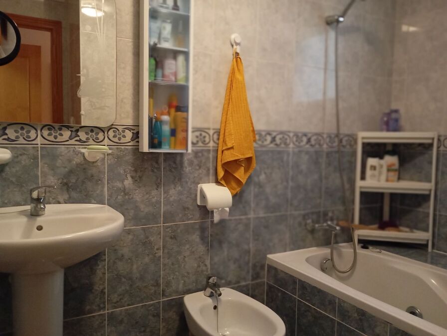 3 Bed, 2 Bath, ApartmentFor Sale, Almoradi, Alicante