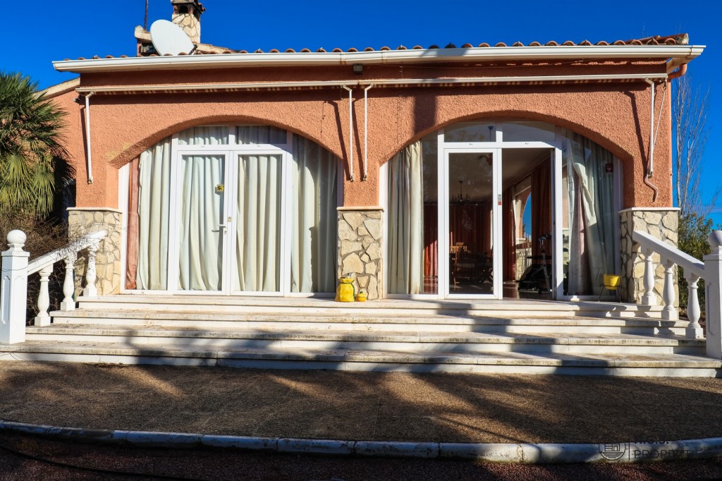 3 Bed, 1 Bath, HouseFor Sale, Hondon De Las Nieves, Alicante