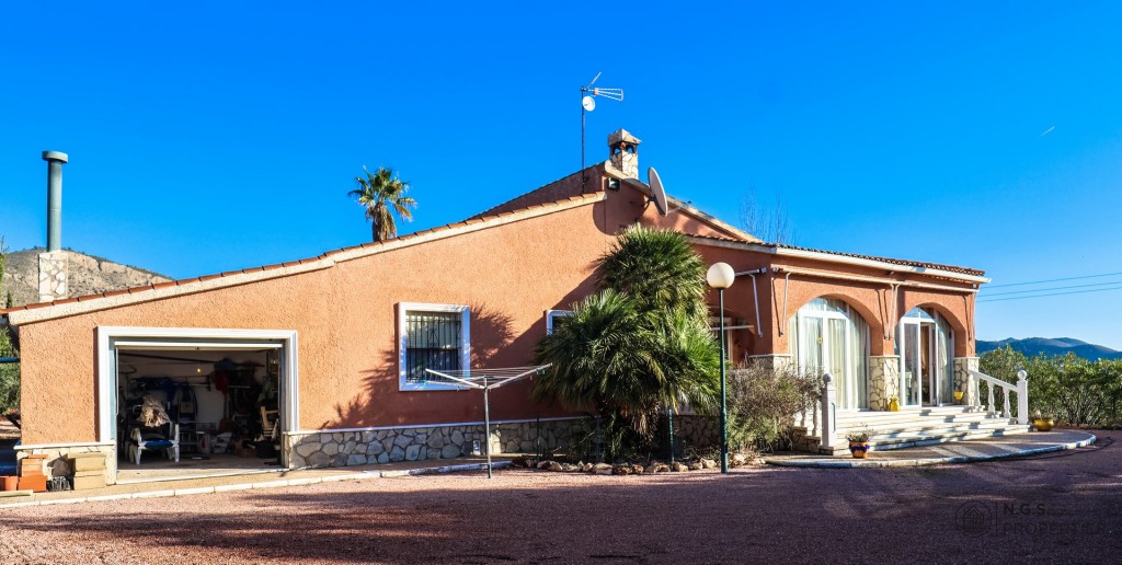 3 Bed, 1 Bath, HouseFor Sale, Hondon De Las Nieves, Alicante