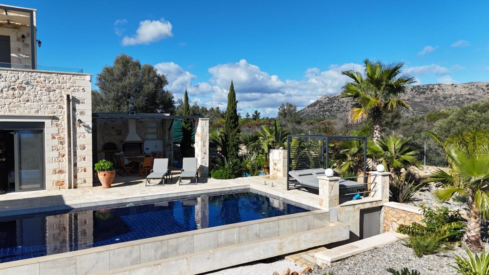 3 Bed, 4 Bath, HouseFor Sale, Chania, Crete