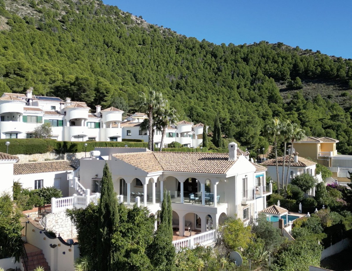 4 Bed, 3 Bath, HouseFor Sale, Mijas, Malaga