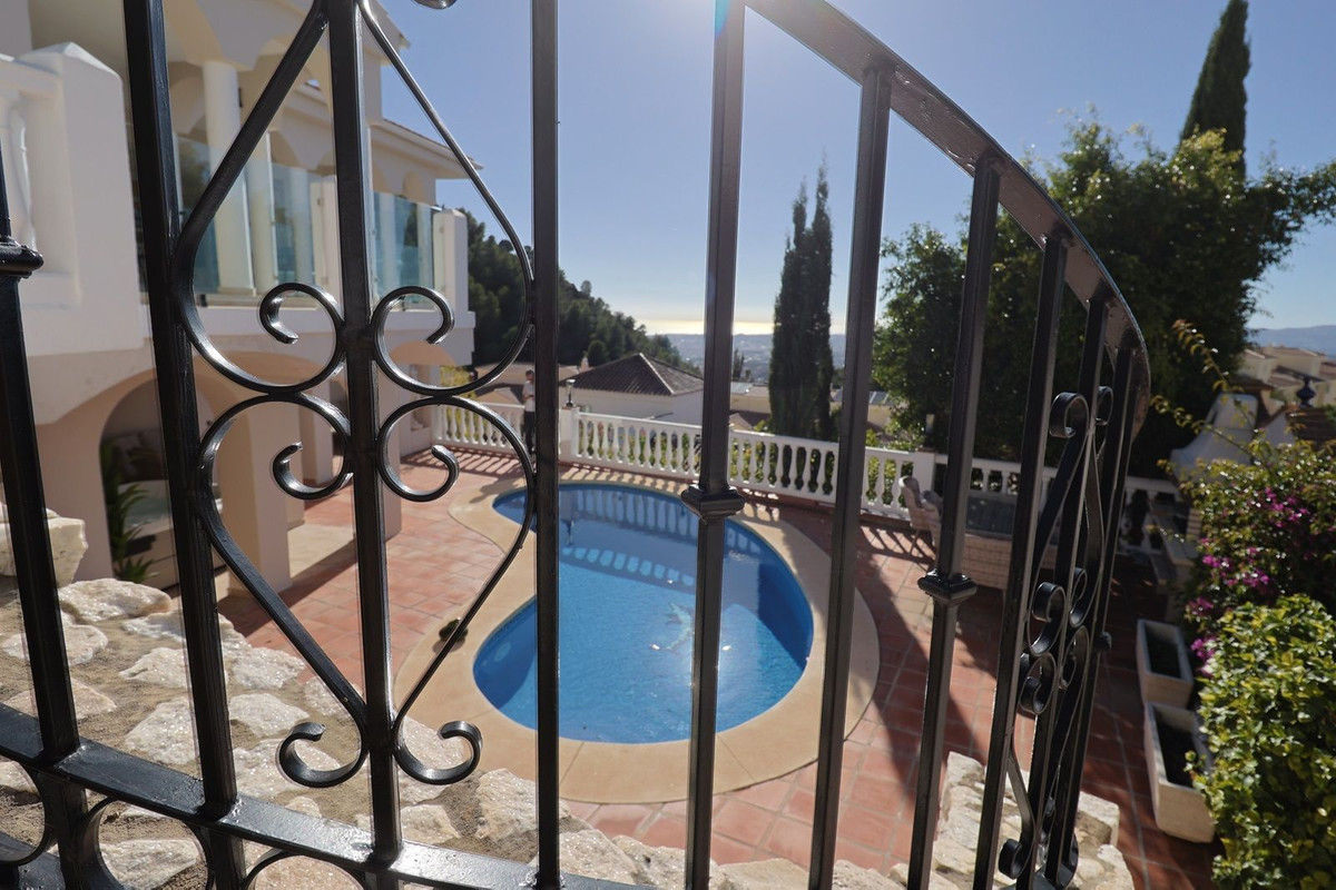 4 Bed, 3 Bath, HouseFor Sale, Mijas, Malaga