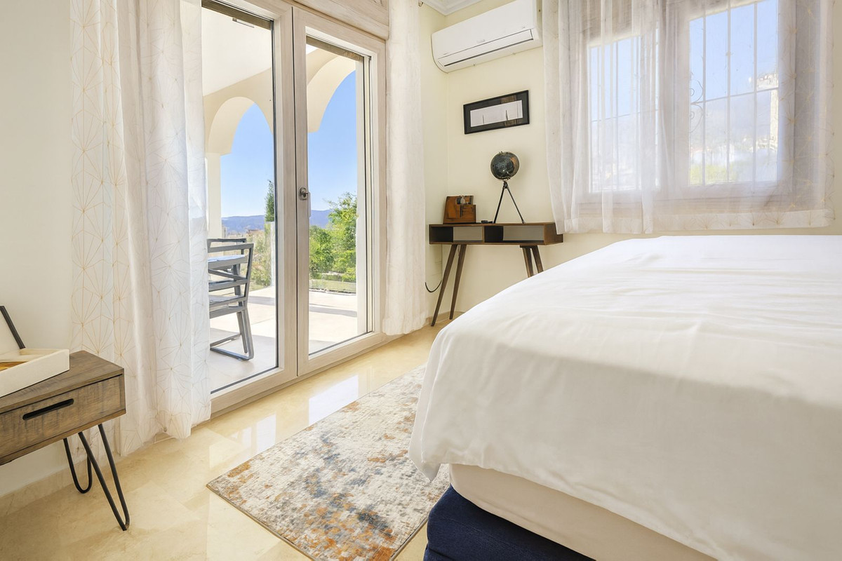 4 Bed, 3 Bath, HouseFor Sale, Mijas, Malaga